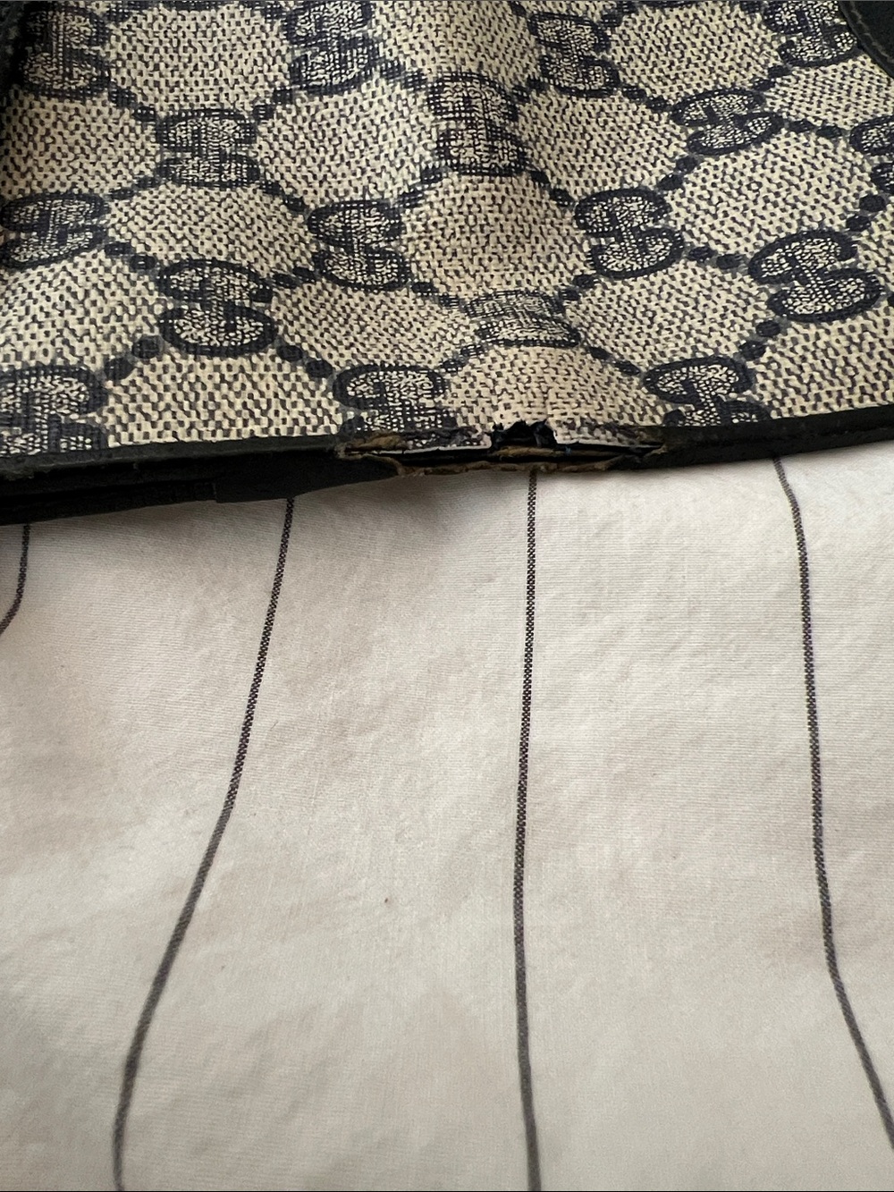 Vintage Gucci Black and Beige GG Canvas Continental Wallet - Picture 10 of 11